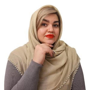 فریبا علی‌اکبری - مدرس زبان انگلیسی - دانش لند